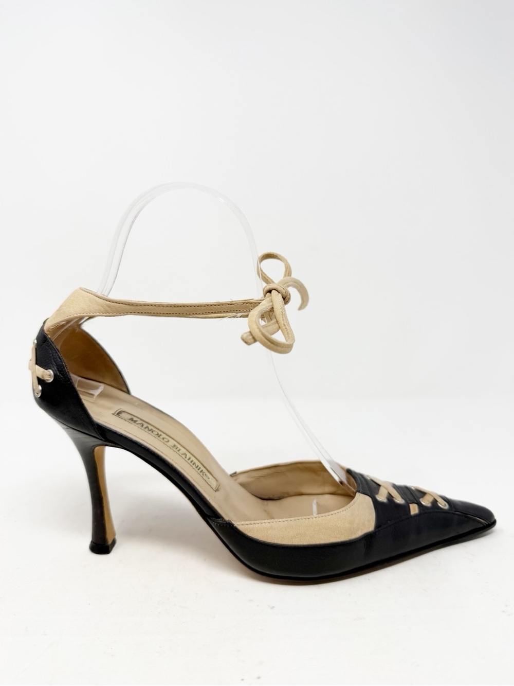 Manolo Blahnik Vintage Lace Up Pointed Toe Heels Womens Size EU 36.5 - Picture 8 of 12